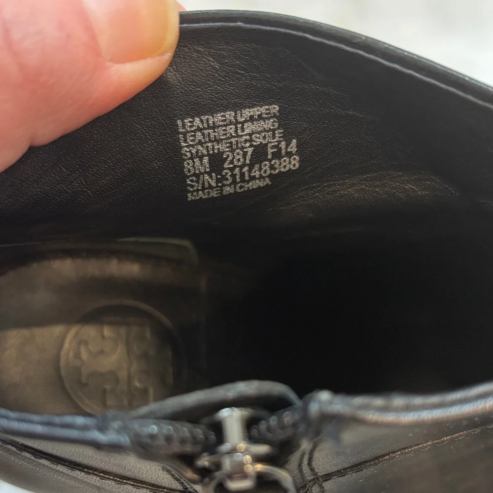 Tory Burch Fulton Stacked Heel Ankle Bootie Boots Size 8 with Box and Dustbag - Picture 3 of 7